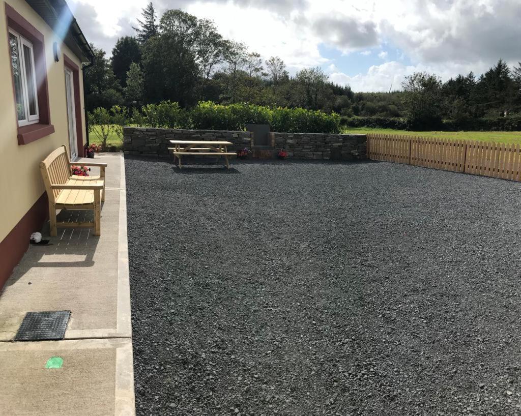 Droíchead an Chláir Joes Cottage מראה חיצוני תמונה